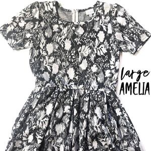 NWT LuLaRoe Amelia Dress